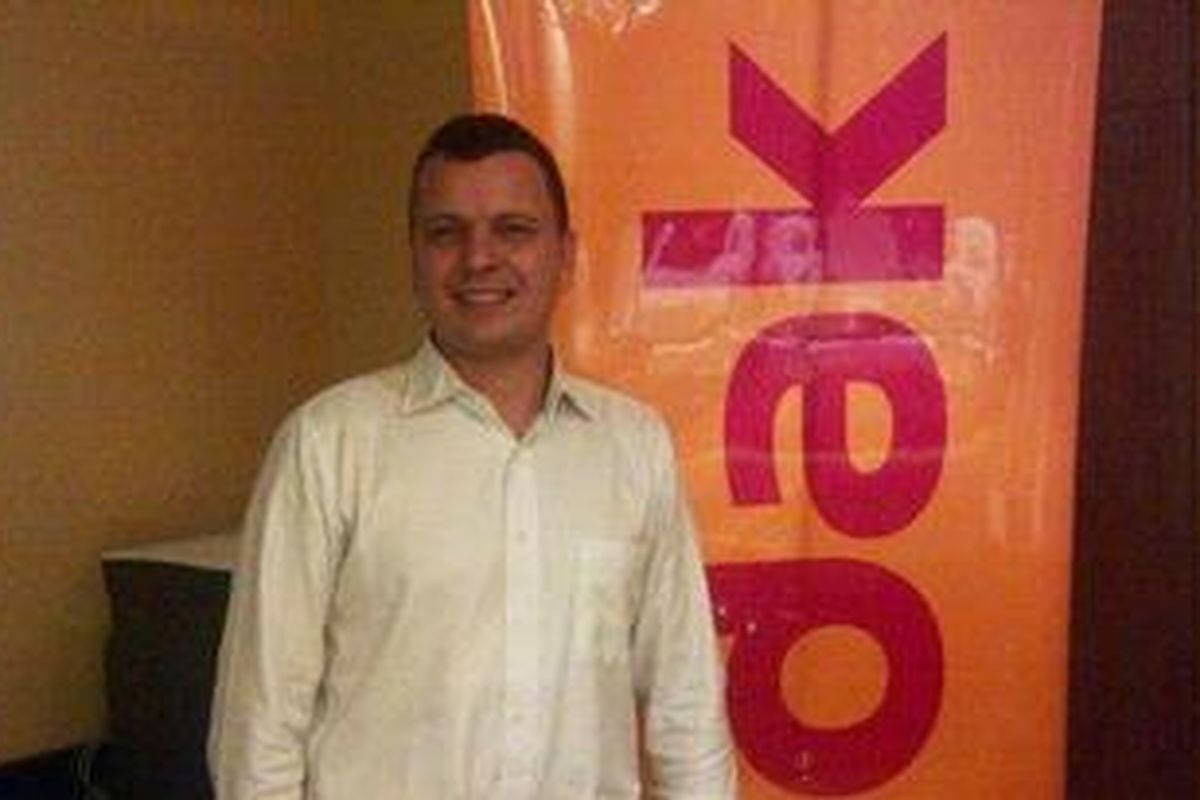 Regional Managing Director Asia Pacific Region Eastman Kodak Company Lois Lebegue selepas memberikan konferensi pers bisnis Kodak ke depan di Horizon Club Shangri-La Hotel Jakarta, Selasa (6/3/2012).