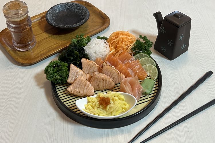 Salmon Sashimi di Washoku Sato.