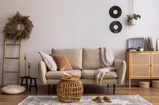 4 Hal yang Perlu Dipertimbangkan Saat Memilih Warna Sofa