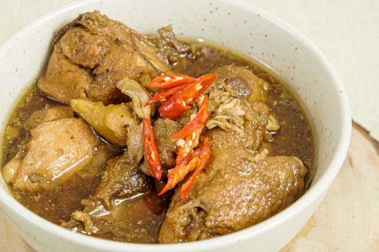 Ayam semur rice cooker