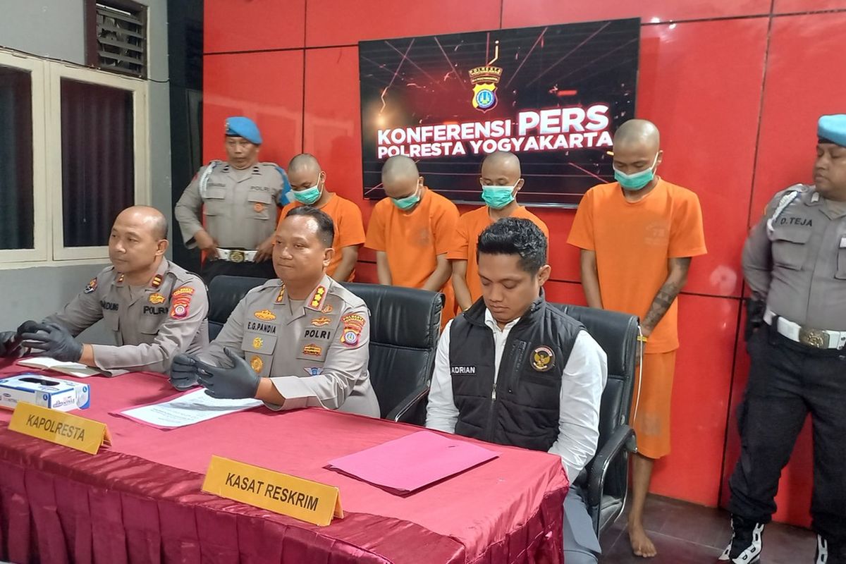 4 tersangka penganiayaan diamankan Polisi, Rabu (3/12/2025)