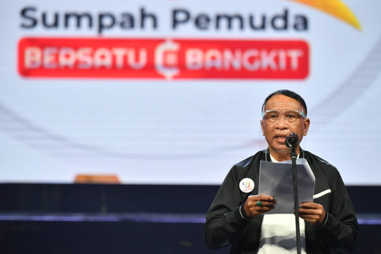Menpora Zainudin Amali memberi sambutan pada peringatan Sumpah Pemuda ke-92 di di Auditorium TVRI, Senayan, Jakarta, Rabu (28/10/2020). 