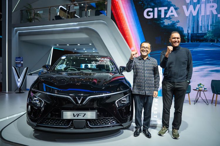 Gita Wirjawan di GIIAS 2025