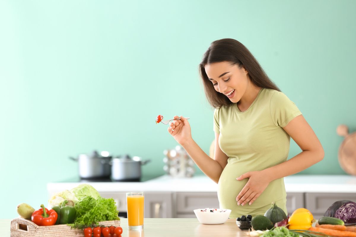 Ilustrasi makanan untuk ibu hamil, makanan yang baik dan sehat untuk ibu hamil.