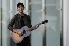 Lirik dan Chord Lagu I Tell All My Friends About You - Bernard Dinata