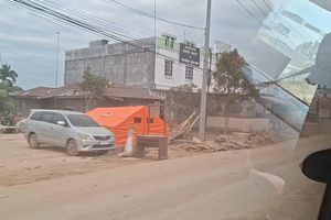 Menembus Jalur Aceh Tamiang-Langsa: Warga Mulai Bangkit di Antara Lumpur dan Rumah yang Hancur