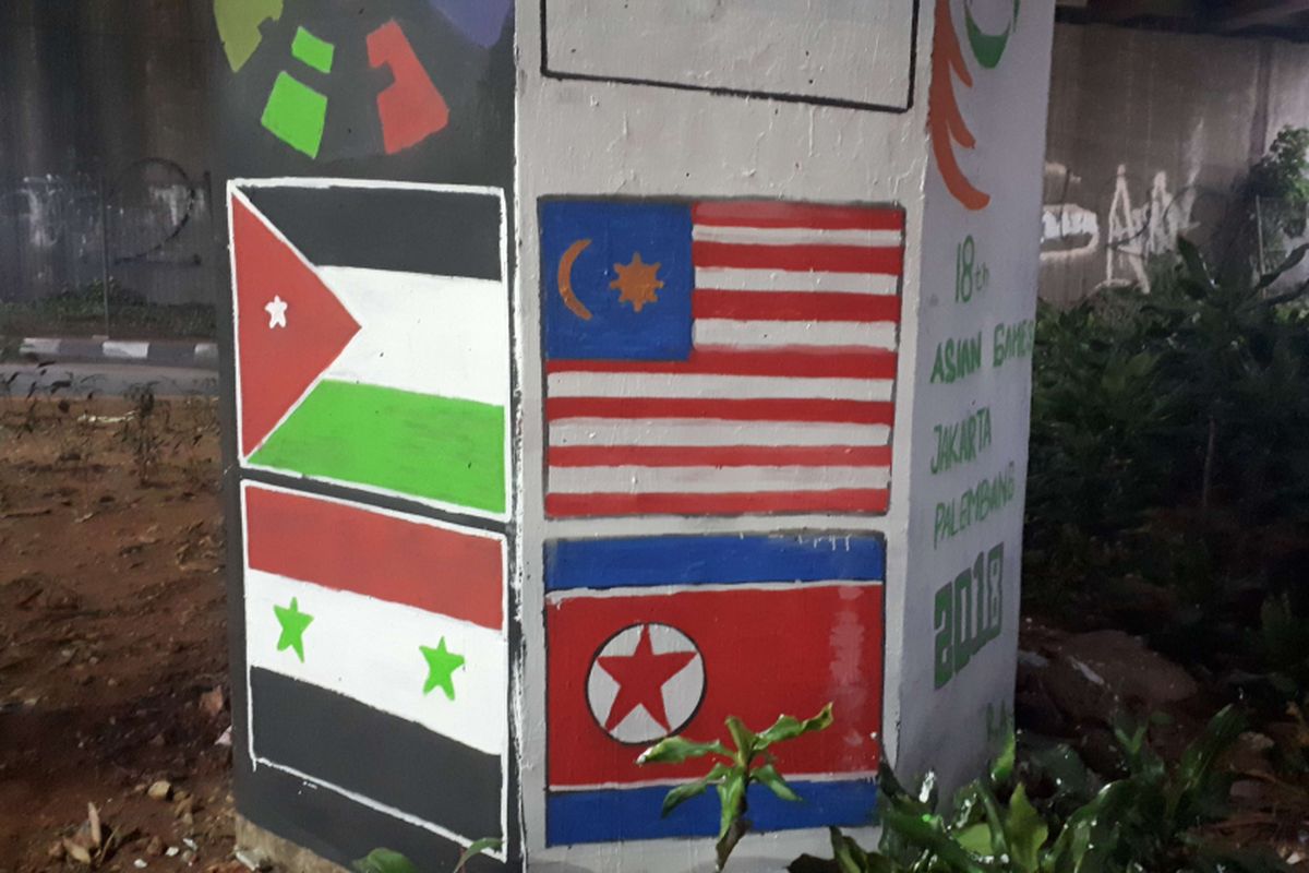 Lukisan mural bendera Malaysia di Jalan Joglo Raya, Joglo, Kembangan, Jakarta Barat, Rabu (25/7/2018)