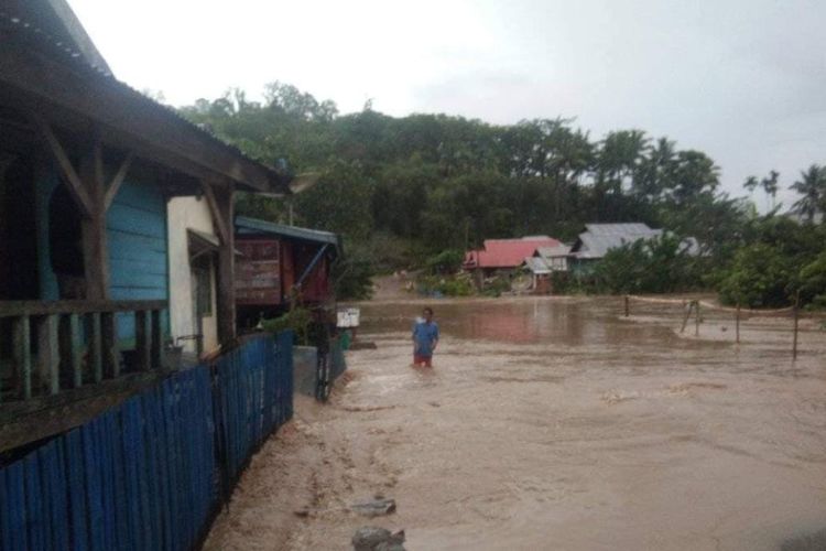 Banjir Bandang di Lebangkar Sumbawa 