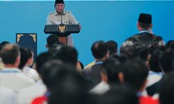 Dari Cilacap, Presiden Prabowo Tegaskan SDA Indonesia Harus Dinikmati Rakyat