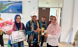 Perpustakaan SMAN 4 Berau Juara 1 Lomba Perpustakaan Nasional, Bupati Sri Juniarsih Beri Apresiasi