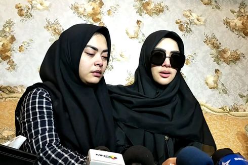 Kakak Meninggal, Syahrini dan Aisyahrani Khawatirkan Ibunda Mereka