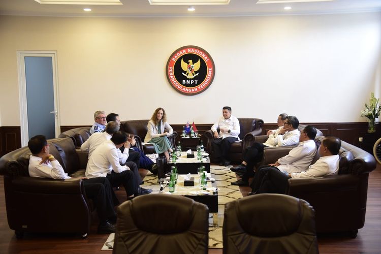 Kunjungan delegasi Selandia Baru ke Kantor Badan Nasional Penanggulangan Terorisme (BNPT) di Sentul, Bogor, Jawa Barat, Rabu (8/5/2024). Pada kunjungan itu, Wakil Duta Besar Selandia Baru Dr Giselle Larcombe memuji program deradikalisasi BNPT. 