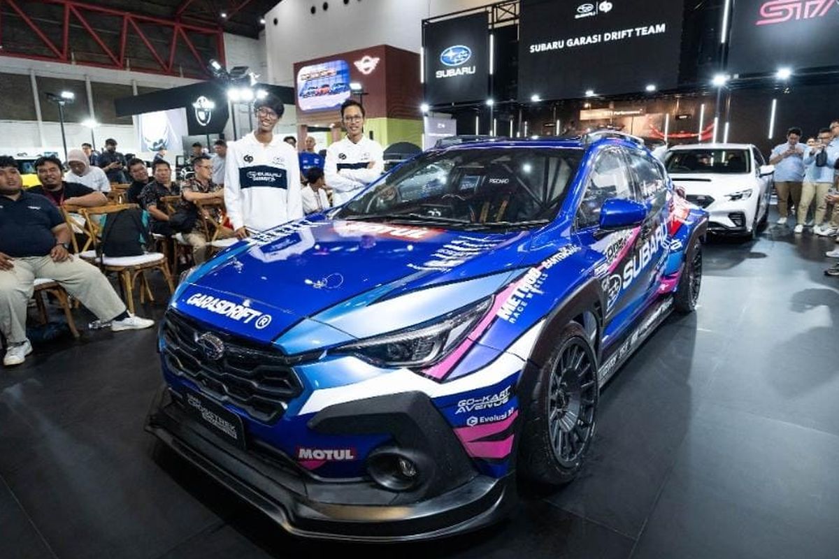 Subaru Garasi Drift Team resmi menghadirkan Subaru Crosstrek Family Driftster, SUV drift PRO pertama, yang debut di Formula Drift SEADS IIMS 2025.