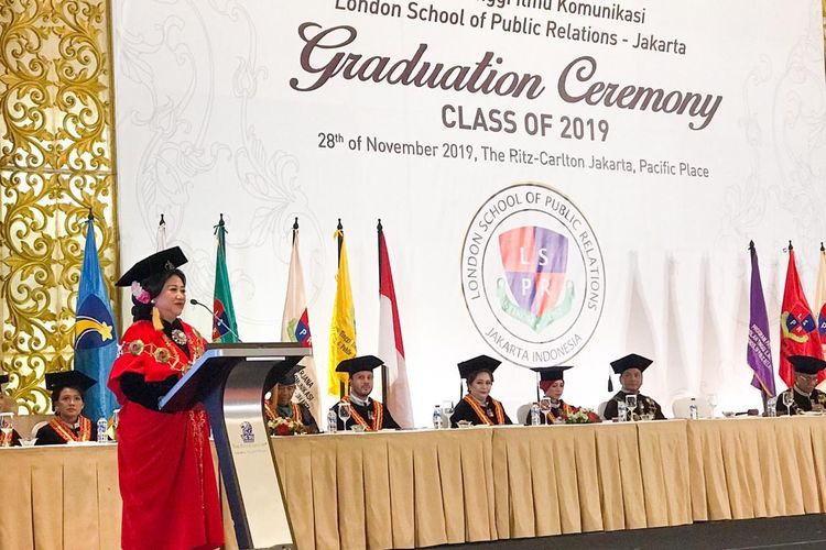 LSPR Jakarta menggelar wisuda bagi 1.080 lulusannya di Jakarta, 28 November 2019 untuk program S1, S2 dan Lembaga Pelatihan dan Keterampilan London School Beyond Academy (LPK LSBA).