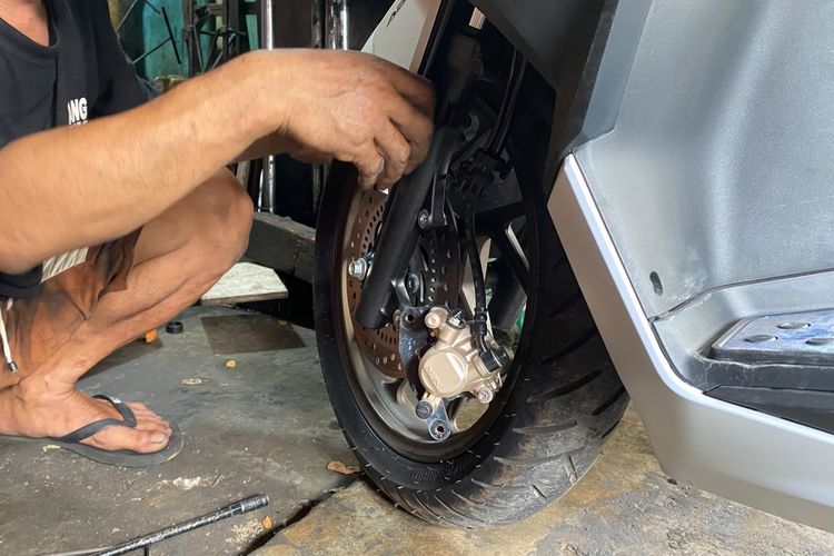 Jangan Dibiarkan, Ada Efek Domino Shockbreaker Motor Rusak