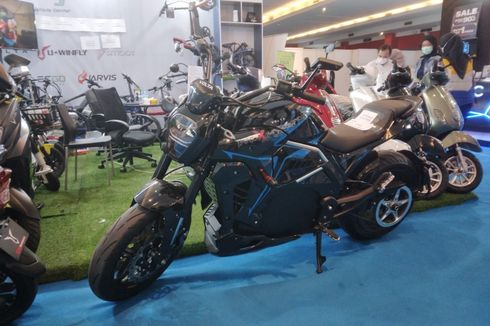 Motor Listrik Volta Patriot X Mulai Dijual di PEVS 2022, Harga Setara Sigra