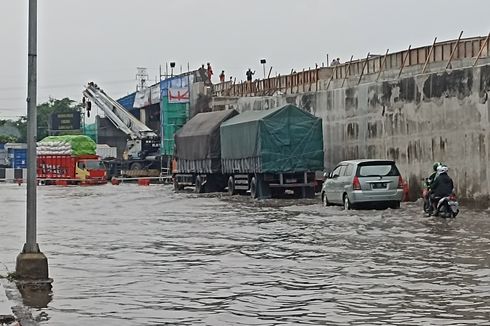 Curhat Sukirman, Truknya Terjebak Banjir di Semarang, padahal Mau Antar Pupuk Organik ke Wonosobo
