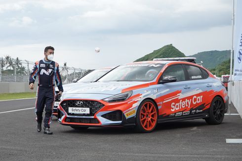 Driver Safety Car WSBK Sebut Sirkuit Mandalika Aman dan Kencang