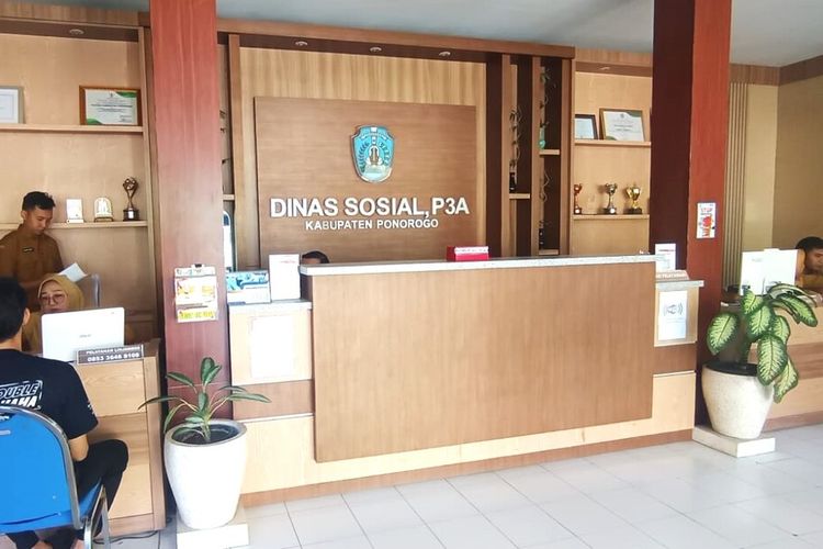 Naik Jadi Desil 9, Warga Ponorogo Khawatir Pengaruhi Pendidikan Anak