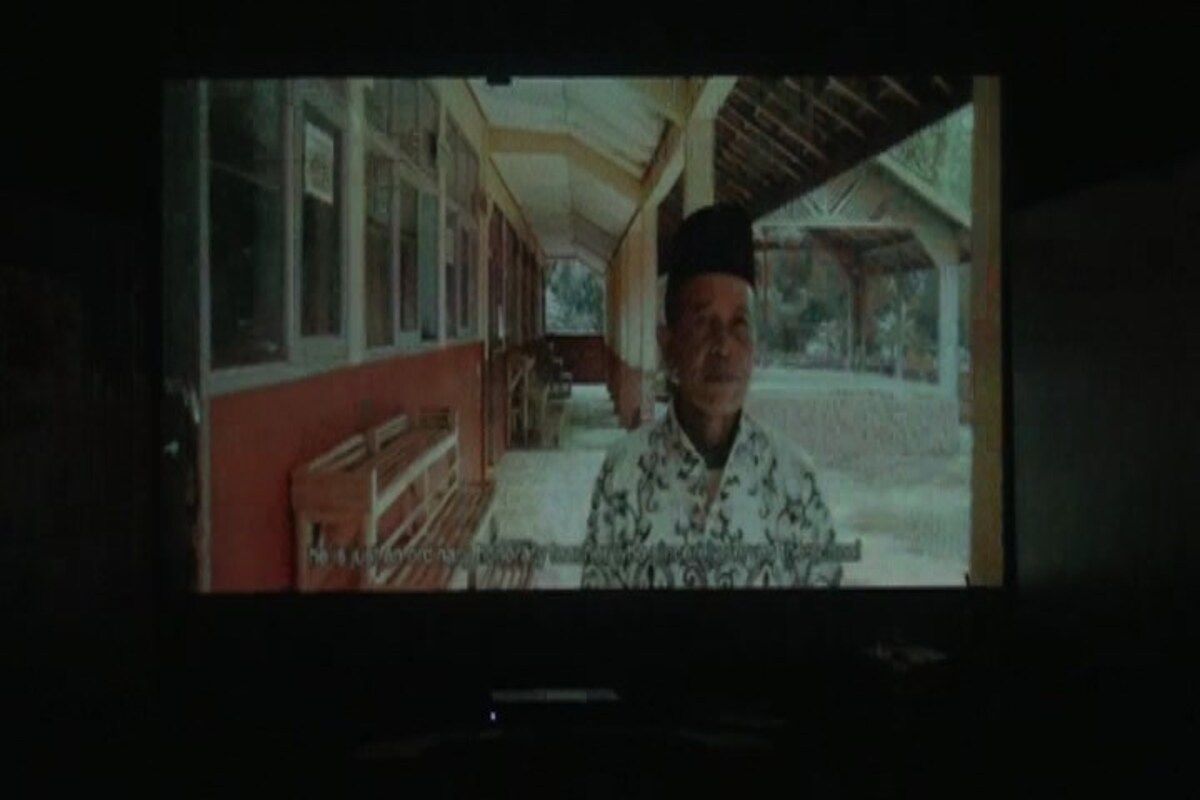 Pemutaran film dikumenter Hikayat Hadjarudin di De Majestic Kafe.