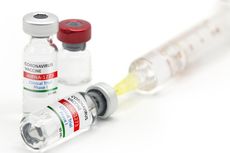 Dua Dosis Vaksin Covid-19 Mengurangi Setengah Risiko Long Covid