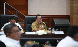 Tekan Potensi Kenaikan Harga Beras, Mendagri Ajak Pemda Optimalkan 7 Kanal Penyaluran Beras SPHP