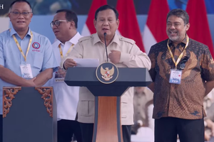Prabowo di Panggung May Day: Gue Presidennya, Bukan Teddy Indra Wijaya