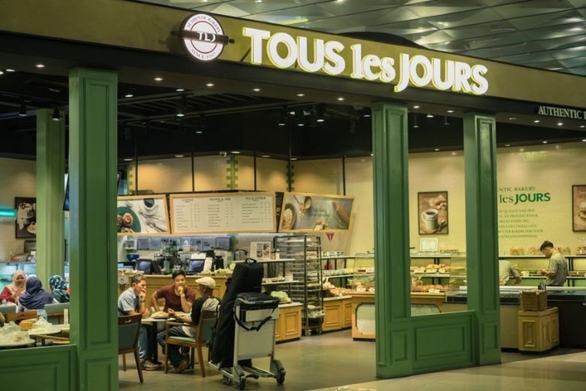 Ilustrasi toko Tous les Jours.