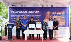 5 Desa Sejahtera Astra Ekspor 10 Ton Ubi ke Malaysia dan Singapura