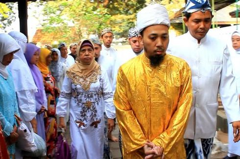 Silaturahim Massal dalam Tradisi Grebeg Agung Keraton Kanoman Cirebon