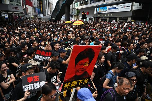 Buntut Protes UU Ekstradisi, Pemimpin Hong Kong Kembali Minta Maaf