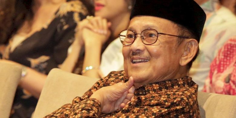 Biografi BJ Habibie, Bapak Teknologi Indonesia