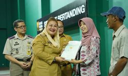 Mbak Ita Targetkan Penyerahan Sertifikat PTSL 2023 Selesai pada Januari 2024