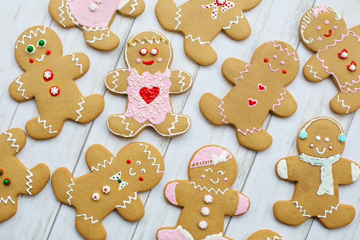 Ilustrasi gingerbreaad cookies khas Natal