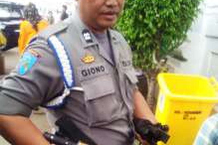Sajam yang berhasil diamankan saat pelantikan 15 kepala daerah di Medan