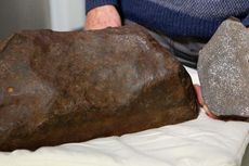 Diduga Bongkahan Emas, Batu Ini Ternyata Meteorit Langka