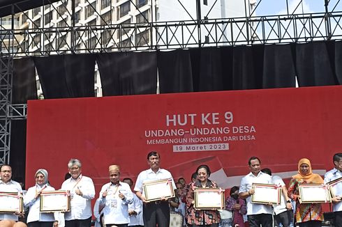 Megawati, Luhut, hingga Budiman Sudjatmiko Terima Penghargaan Apdesi
