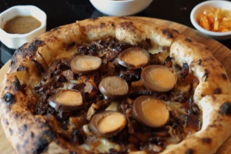 Cerita di Balik Pizza Gudeg Giornos, Padukan Pizza Italia dan Gudeg Jogja