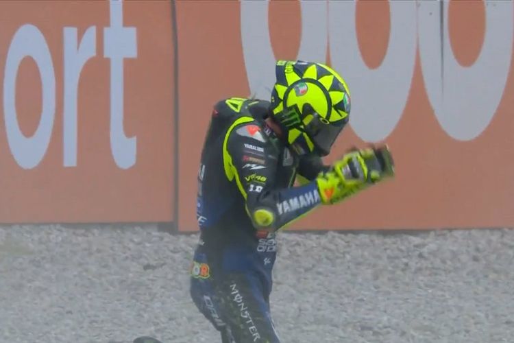 Valentino Rossi Crash