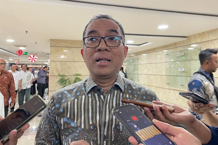 Soal Makalah MBG Atas Nama Prabowo, Mendikti: Penulis Utama Akui Catut Nama Peneliti Lainnya