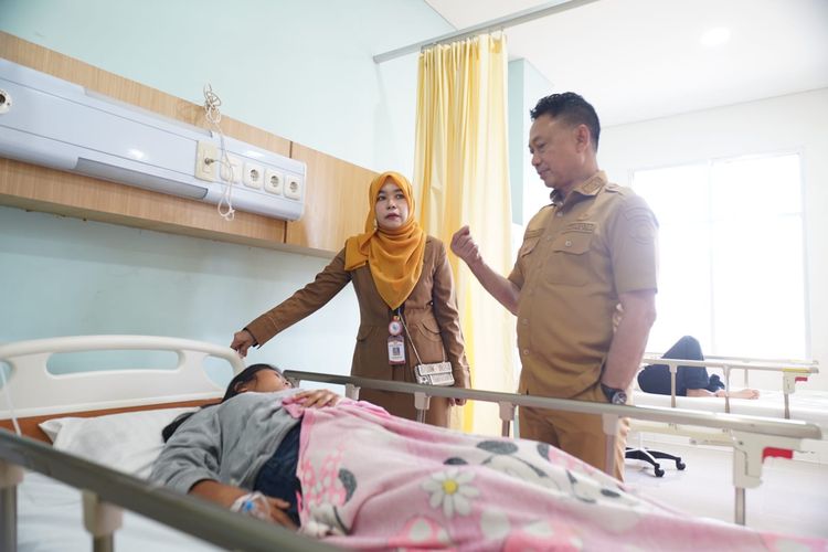 Pemkot Pontianak Gratiskan Biaya Pengobatan 58 Jemaat Gereja yang Diduga Keracunan