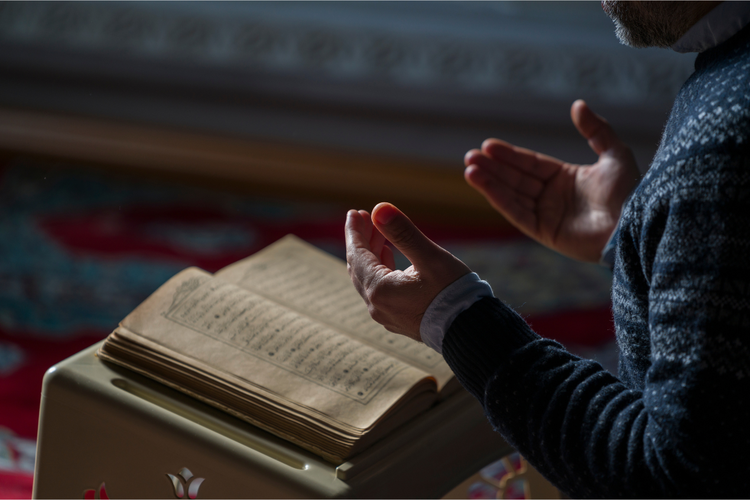 Bacaan Doa Setelah Shalat Tarawih dan Witir