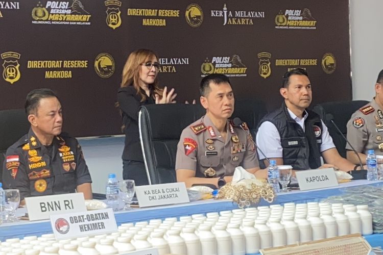Berawal dari Temuan 650.000 Tramadol, Polda Metro Bongkar 2 Pabrik Obat Terlarang di Sukoharjo