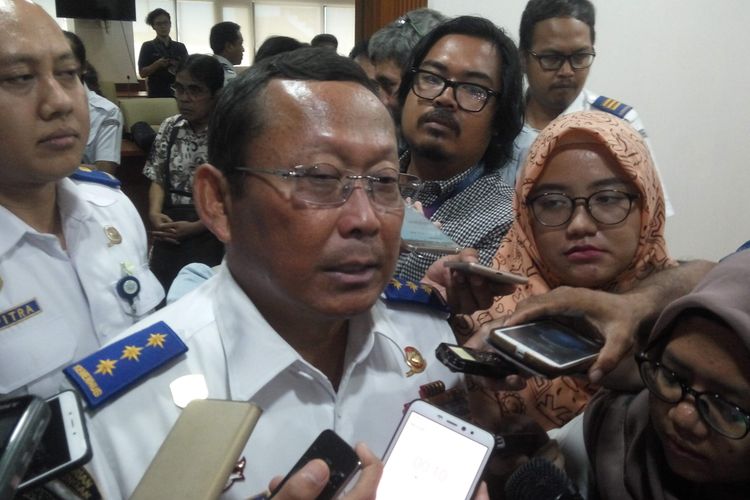 Dirjen Perhubungan Darat Kemenhub Budi Setiyadi saat diwawancari di kantornya, Jakarta, Selasa (19/3/2019).