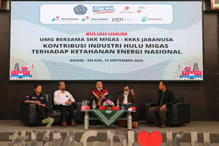 Kuliah umum sosialisasi terkait industri hulu migas terhadap ketahanan energi nasional, yang dilaksanakan oleh SKK Migas dan KKKS di Universitas Muhammadiyah Gresik (UMG), Selasa (13/9/2022).