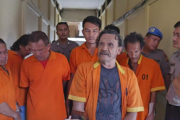 Para pelaku penganiayaan yang ditahan Polsek Samarinda Kota, Selasa (28/1/2020).
