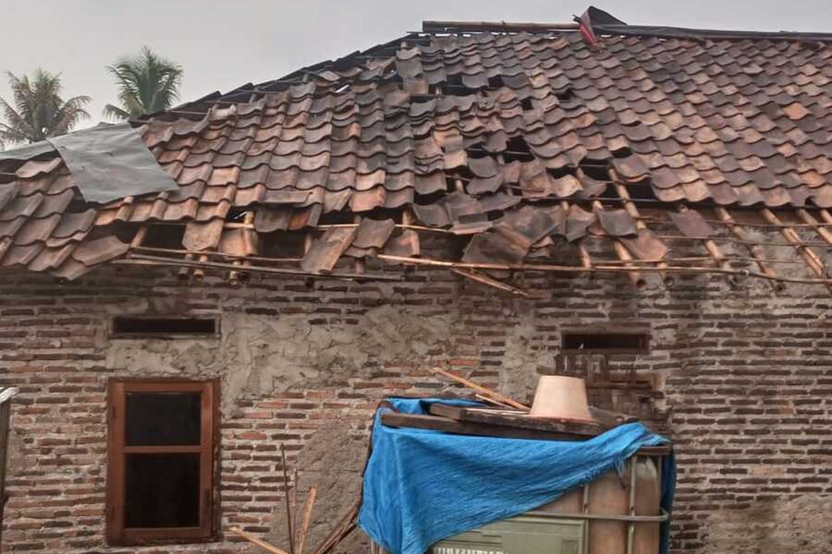 Diguyur Hujan Tiga Jam, 55 Rumah di Lebak Banten Rusak