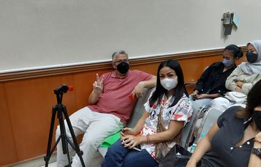 Sidang perkara pemalsuan akta otentik sejumlah aset milik keluarga Nirina Zubir kembali digelar pada Selasa (7/6/2022) sore. 