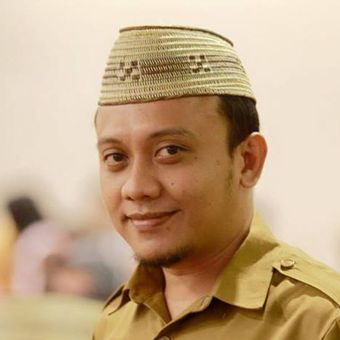 Upia karanji, songkok khas Gorontalo yang terbuat dari mintu, sejenis rumput yang tumbuh liar di hutan. Upia makin diminati kaum muda di Gorontalo.