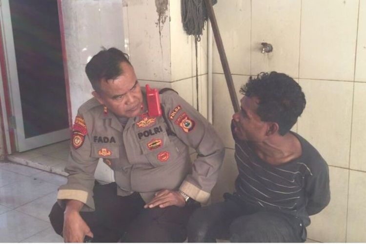 Anggota Perintis Presisi Unit Turjawali Polda Sulsel yang sedang melakukan patroli berhasil mengaman seorang preman bernama Buding warga Pekuburan Borta Pannampu yang kerap meneror Indomart di Kota Makassar.